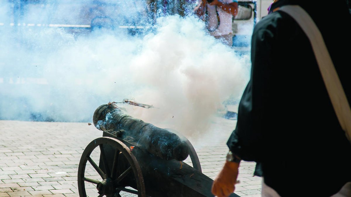 Sant Roc celebra el seu 175è aniversari amb un entrepà de 30 metres