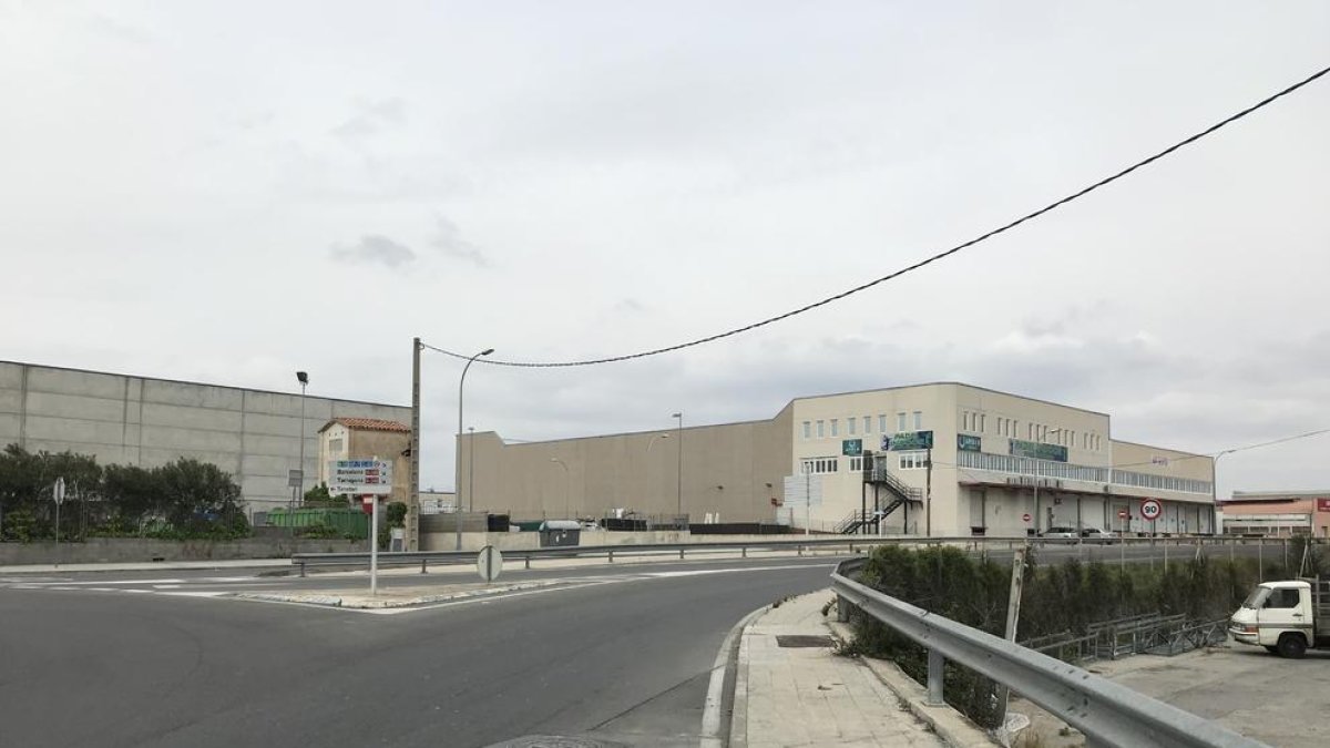 Movistar instalará fibra óptica en el Polígono Rocas Planas de la Torre