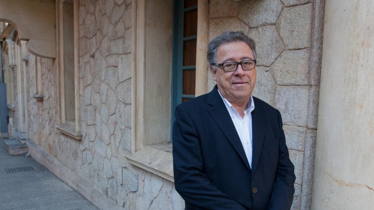 Mor l'exregidor de Cultura Quim Sorio