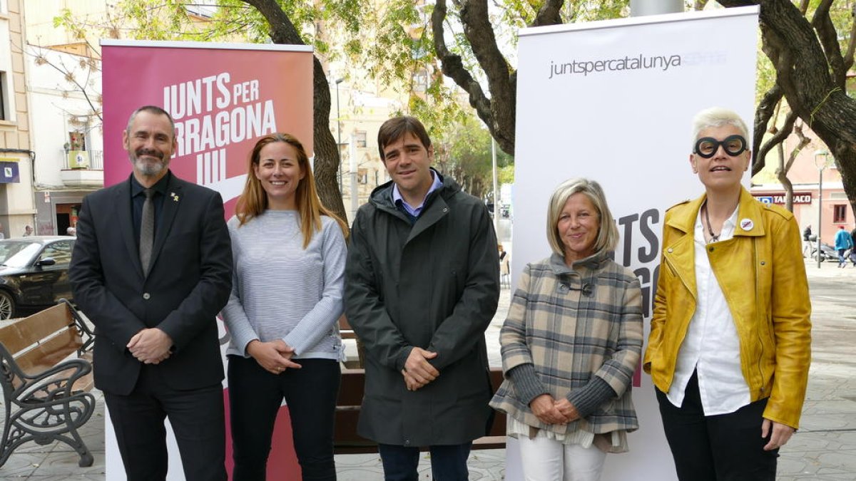 Junts per Tarragona presenta a los candidatos de los primeros puestos de la lista para las municipales
