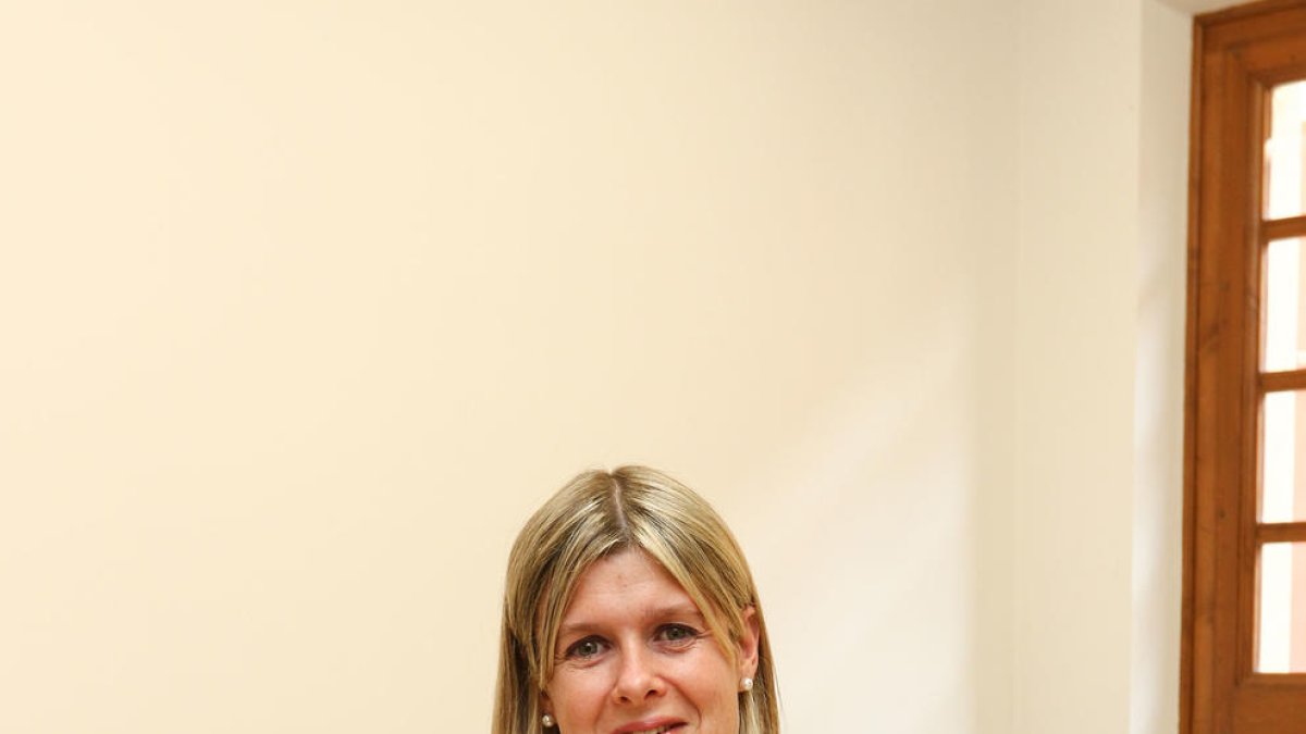 «La Diputació podria tenir uns serveis pedagògics i mostrar a la població què fa»