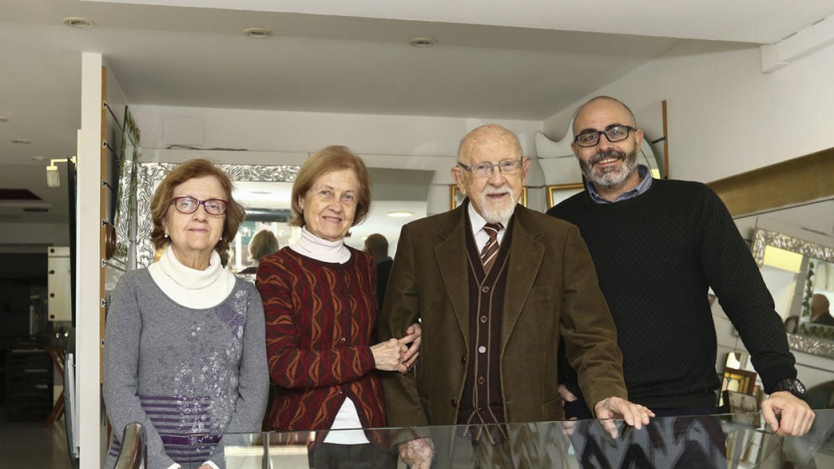 «La documentació familiar ajudarà a conèixer una mica més la història de Reus»