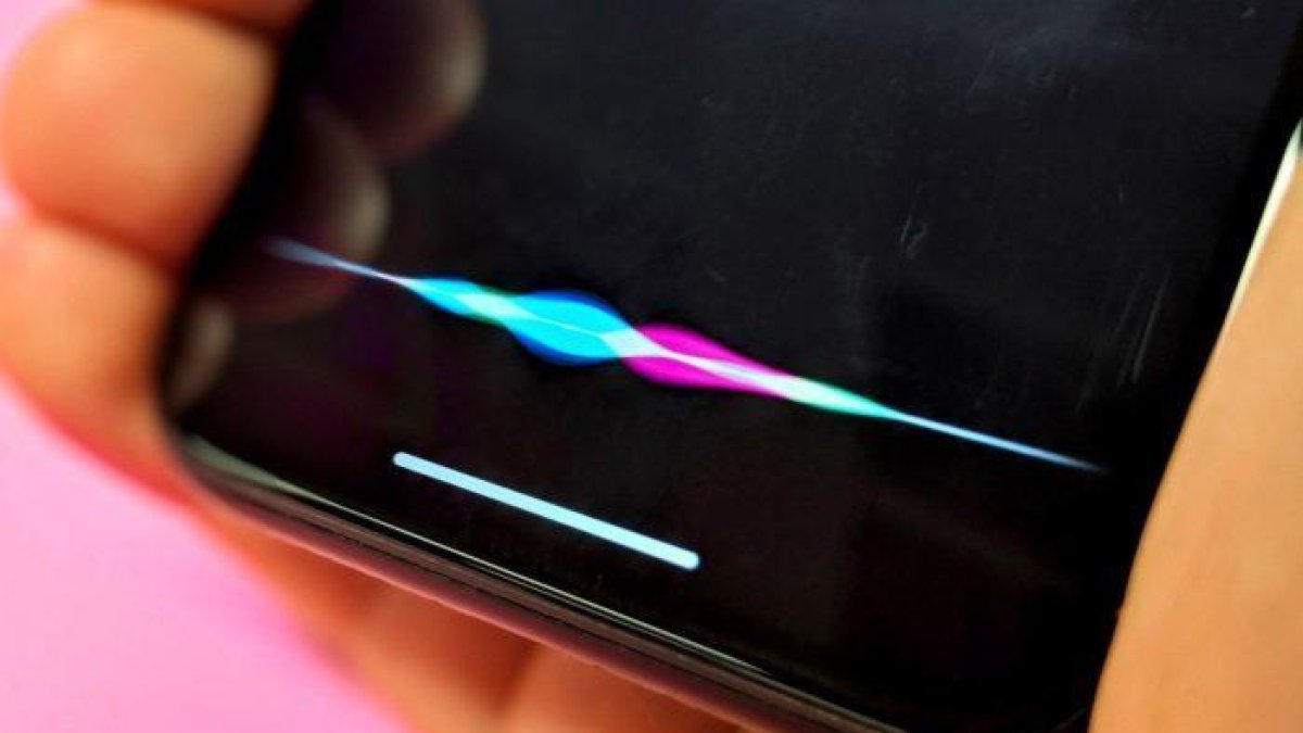 Un hombre se salva de morir ahogado después de gritar «Sirio, llama a emergencias»