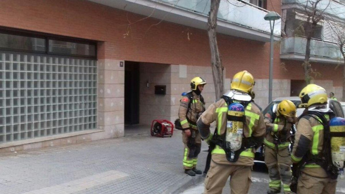 Bombers carrer Mercè Rodoreda, Vall de l'Arrabassada, Tarragona