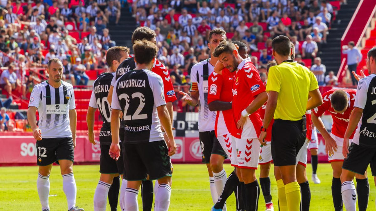 Los inicios de temporada del Nàstic acostumbran a resultar complicados