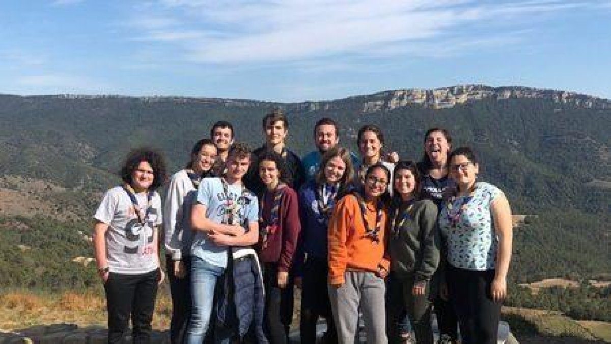 Jóvenes del Agrupament Gent de Mar de Cambrils organizan el Festival Pròleg
