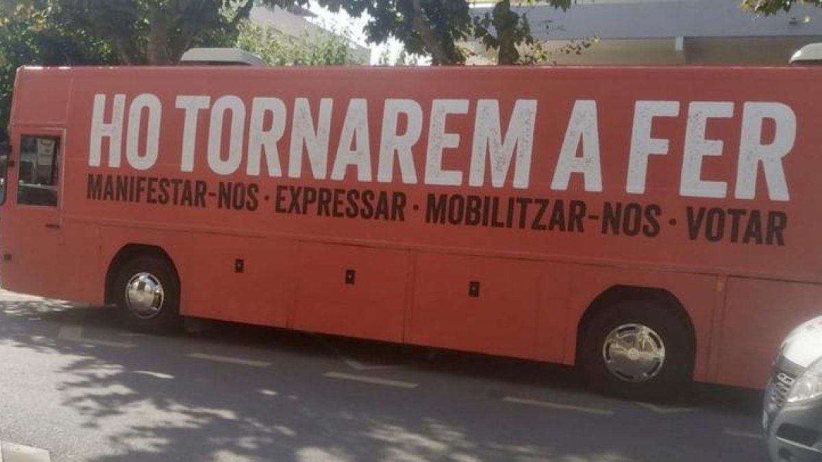 El PP de Salou demana explicacions per l'autorització del bus d'Òmnium