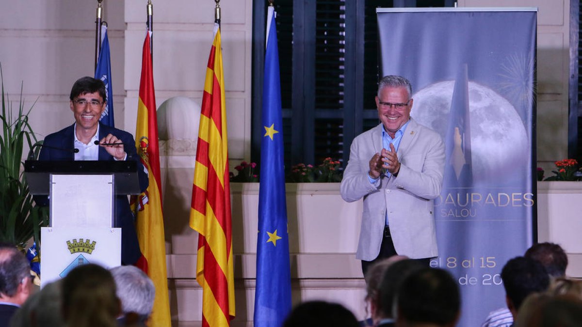 Romero va pronunciar el seu discurs acompanyat de l'alcalde, Pere Granados, en el marc de l'inici de les festes d'estiu.