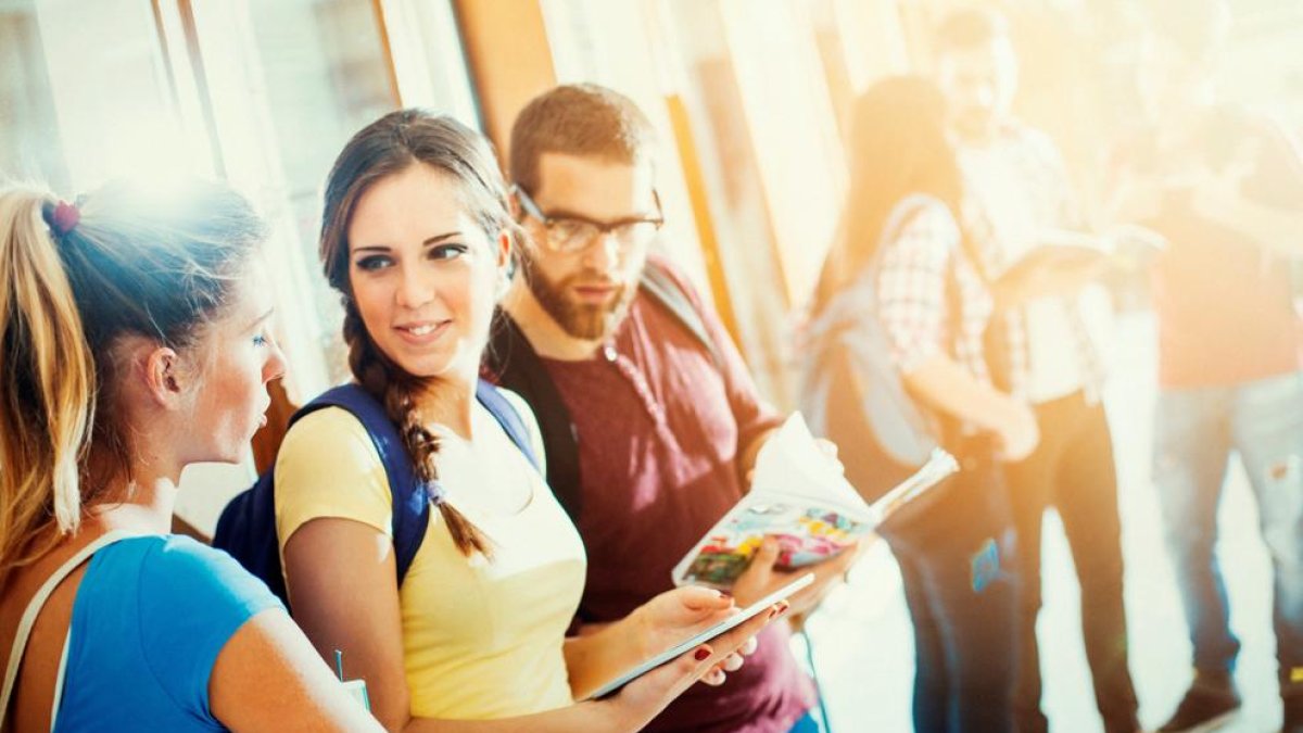 Fundación Repsol i el complex industrial llancen una nova convocatòria de beques d'FP