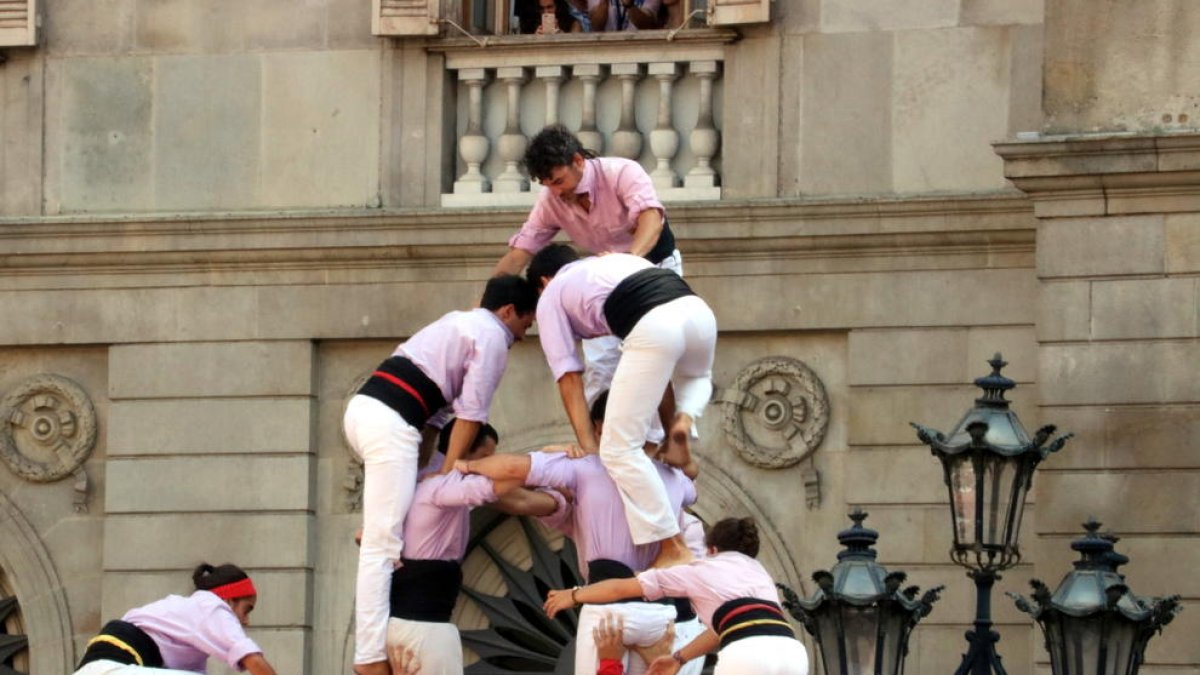 Els Minyons de Terrassa exigeixen al PP que retiri la imatge d'un castell seu en un vídeo amb motiu de la Hispanitat