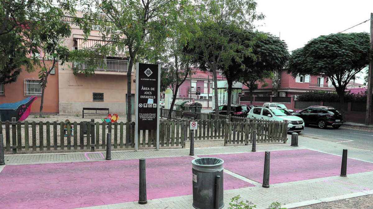 Empiezan los trabajos por el traslado del transformador del barrio Immaculada