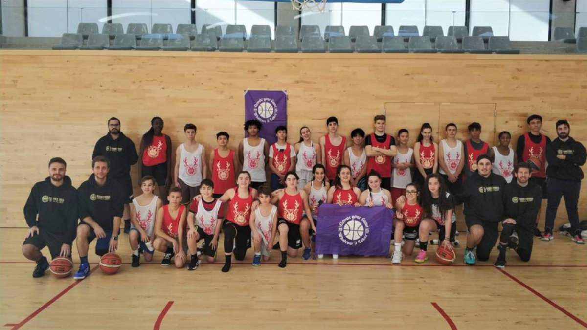 Un total de 26 joves esportistes gaudeixen del Nadal a Salou amb el Campus de Bàsquet 'Elevate Your Game'