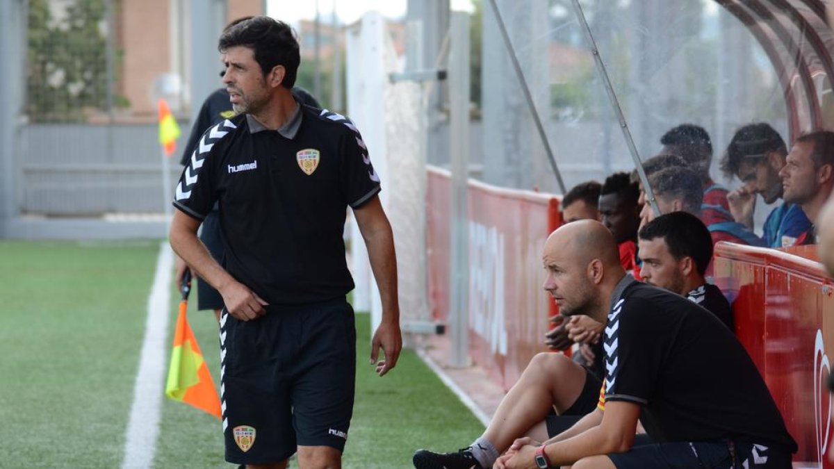 Alberto Gallego serà destituït com a entrenador de la Pobla si el seu equip perd contra el Santfeliuenc