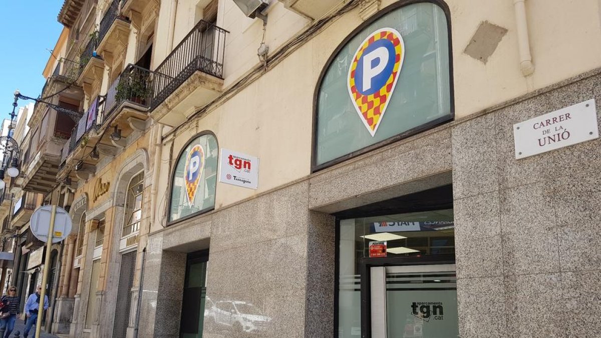La Oficina de Atención al Cliente de Aparcamientos Municipales de Tarragona cambia de ubicación