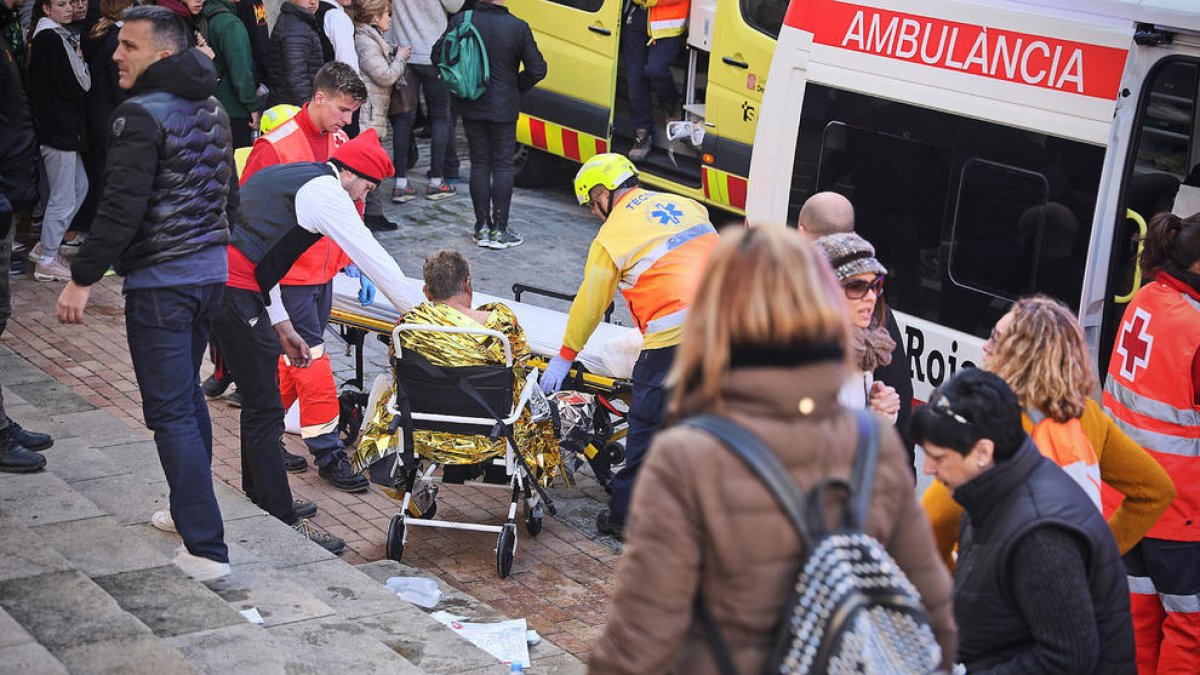Dos de los heridos de la explosión en Centelles recibirán ya el alta y los otros 7 evolucionan favorablemente