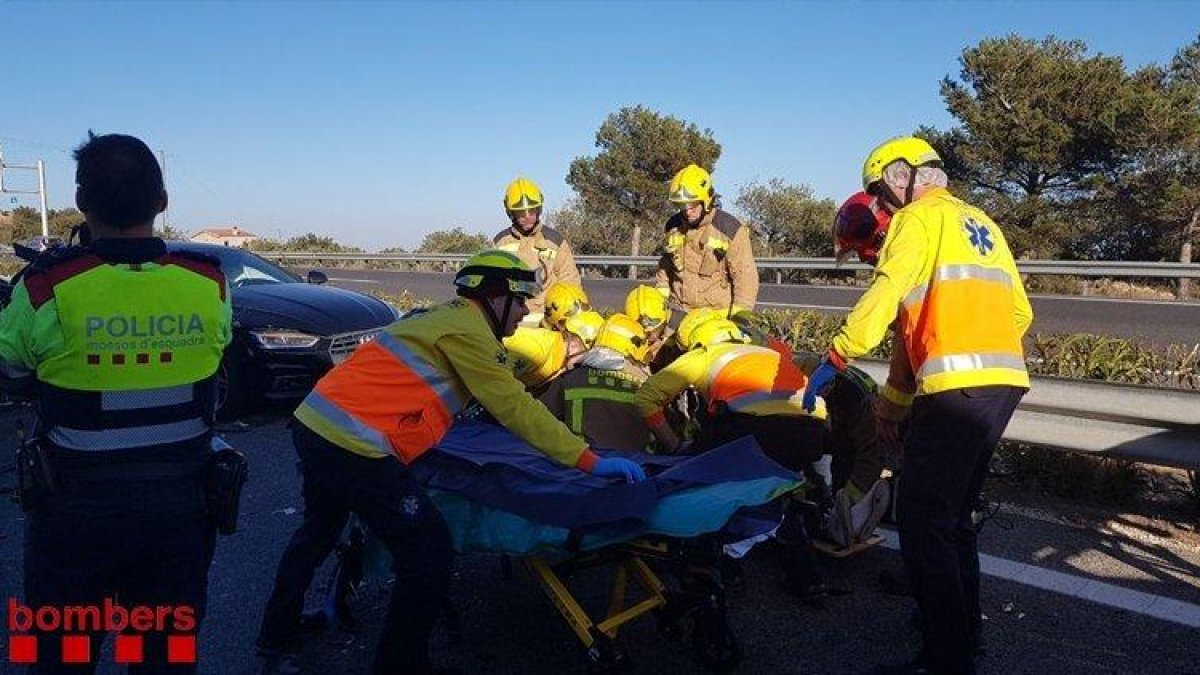 Tres ferits en un accident múltiple a l'AP-7 a Vandellòs