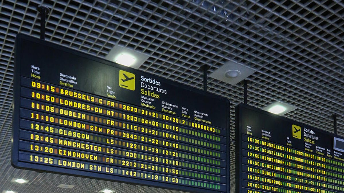 El 93% del turismo que entra por el Aeropuerto de Reus es inglés, irlandés y belga