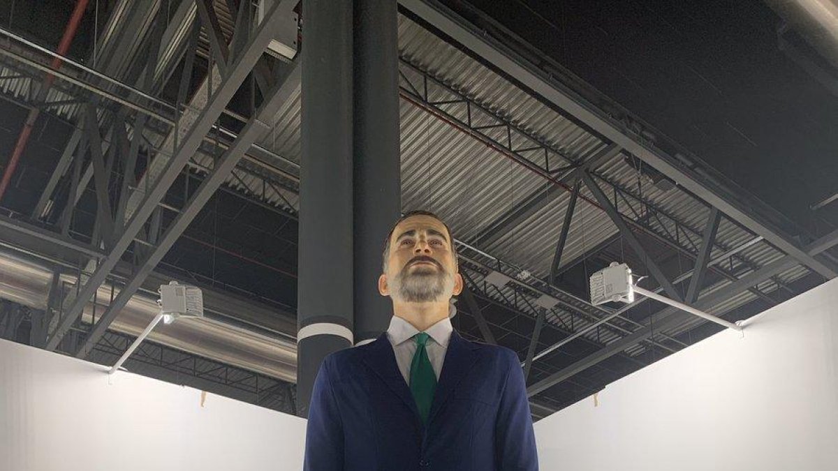 Presentan a Arqueo un 'ninot' de Felipe VI que el comprador tiene que quemar antes de un año