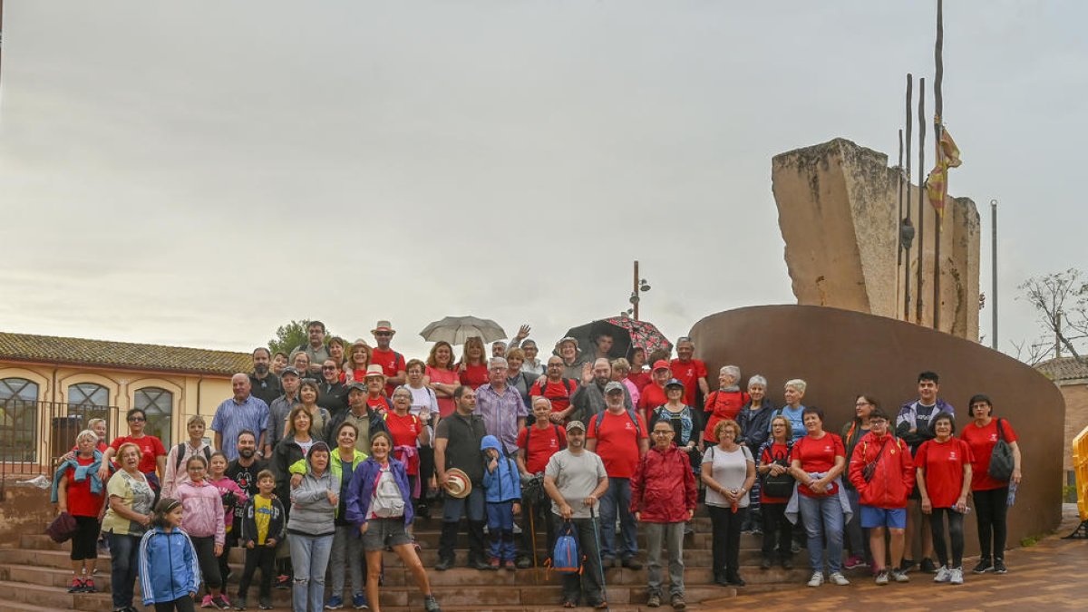 Un centenar de persones participen a la caminada popular de tardor de Constantí