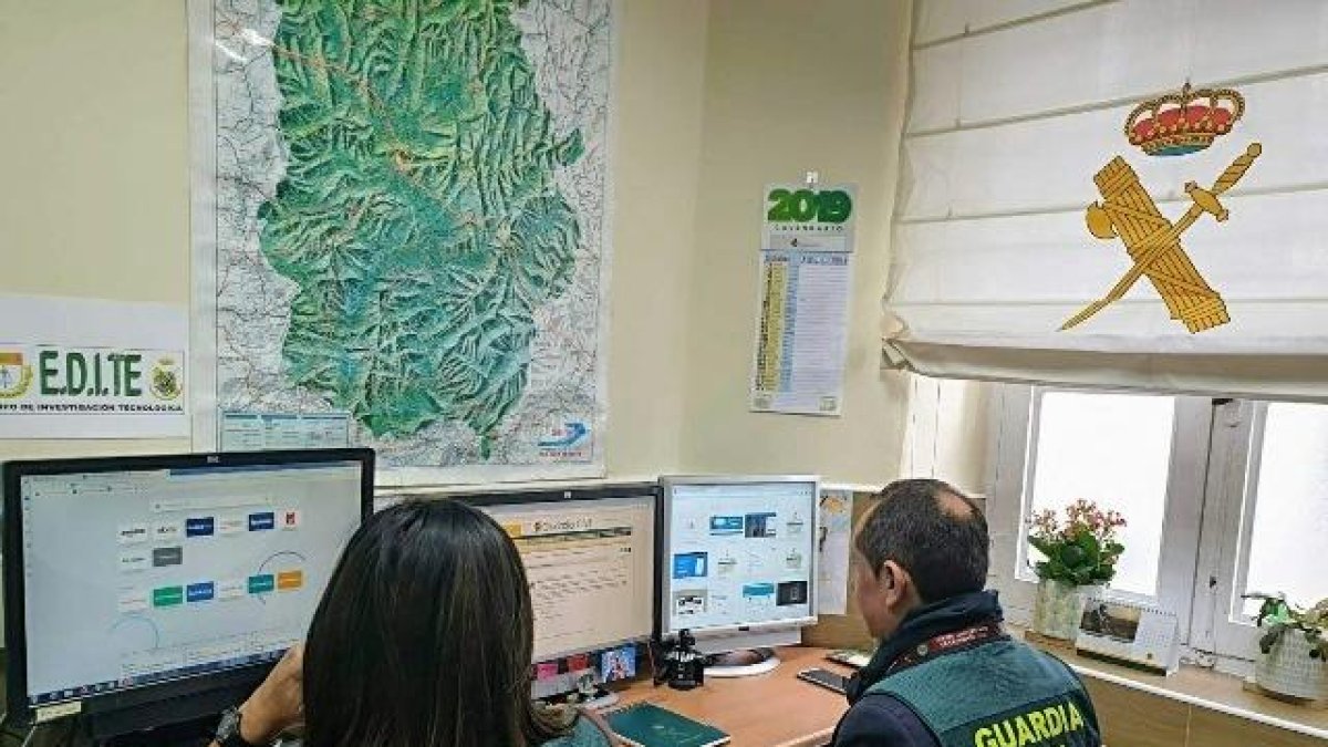 Tres detinguts, un d'ells a Tarragona, per estafar 10,7 MEUR a empreses estrangeres