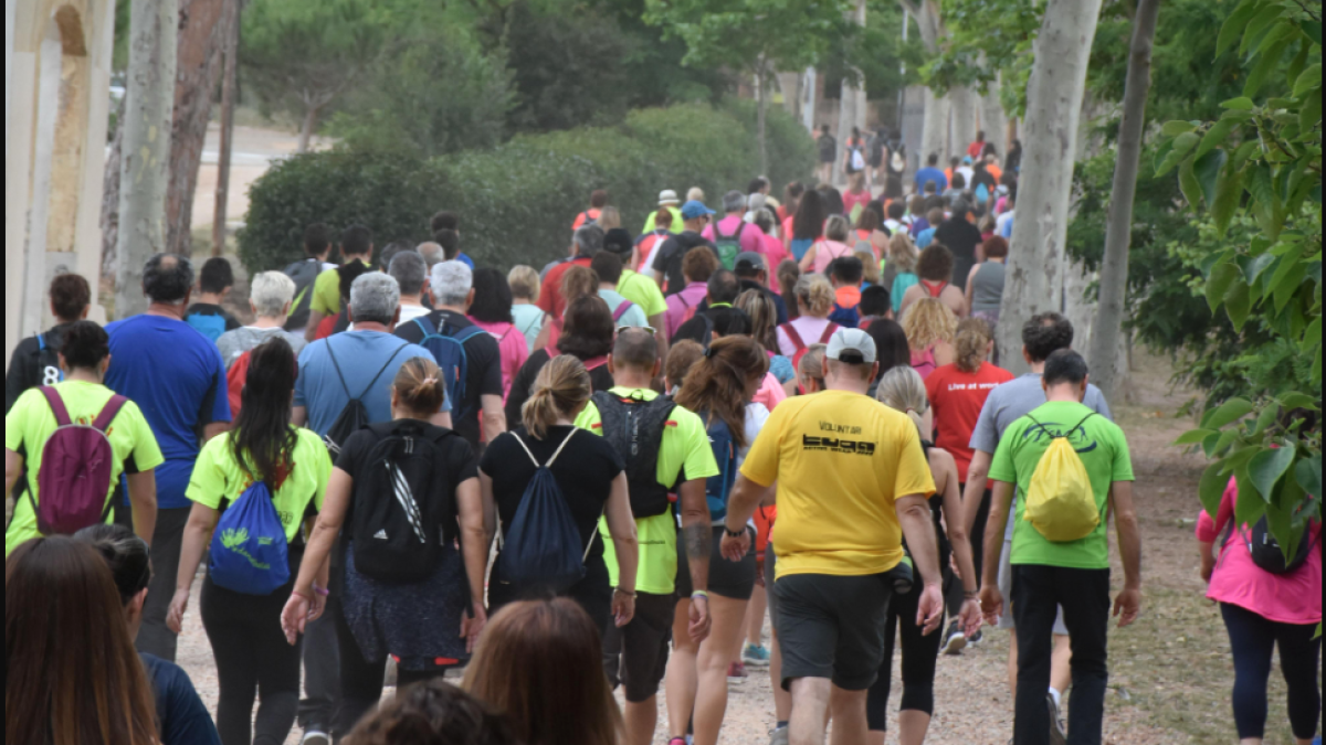 Més de 500 persones participen a la caminada Rutes Reus a la Boca de la Mina