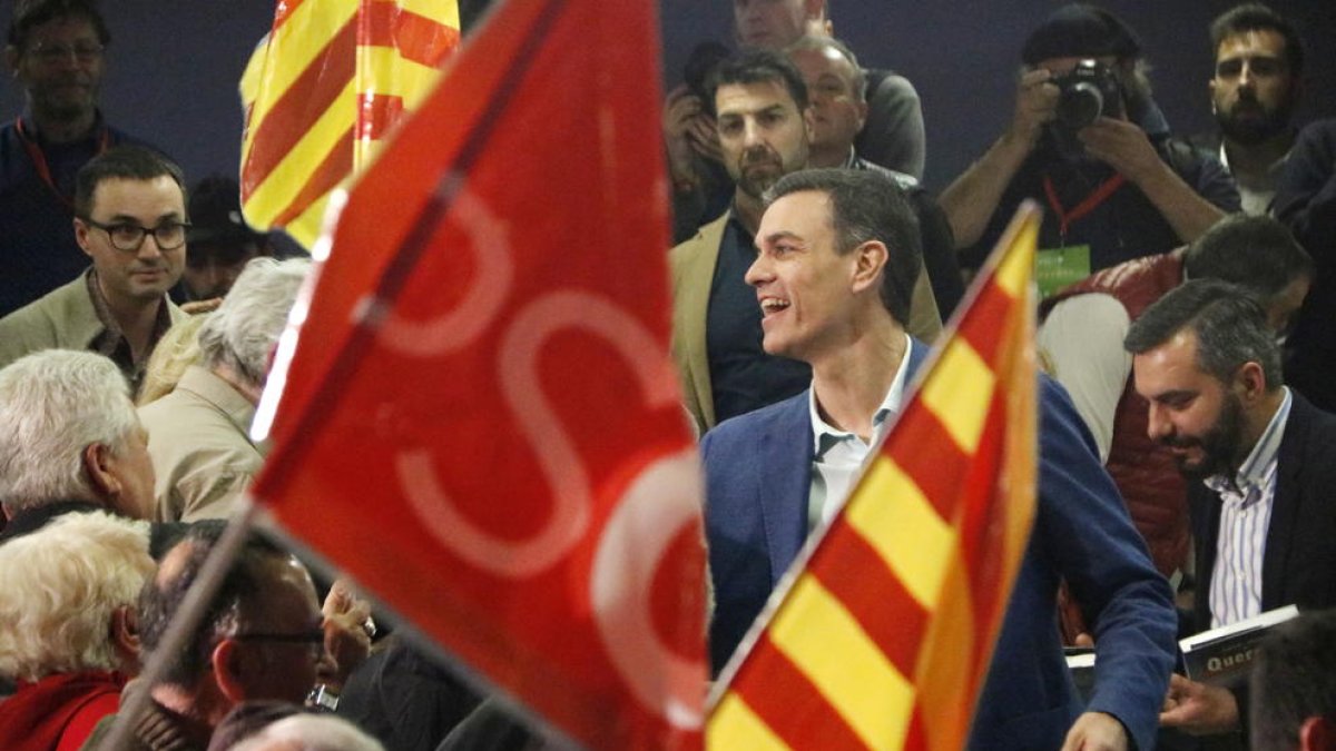 Sánchez accepta ara anar als dos debats, el 22 a RTVE i el 23 a Atresmedia