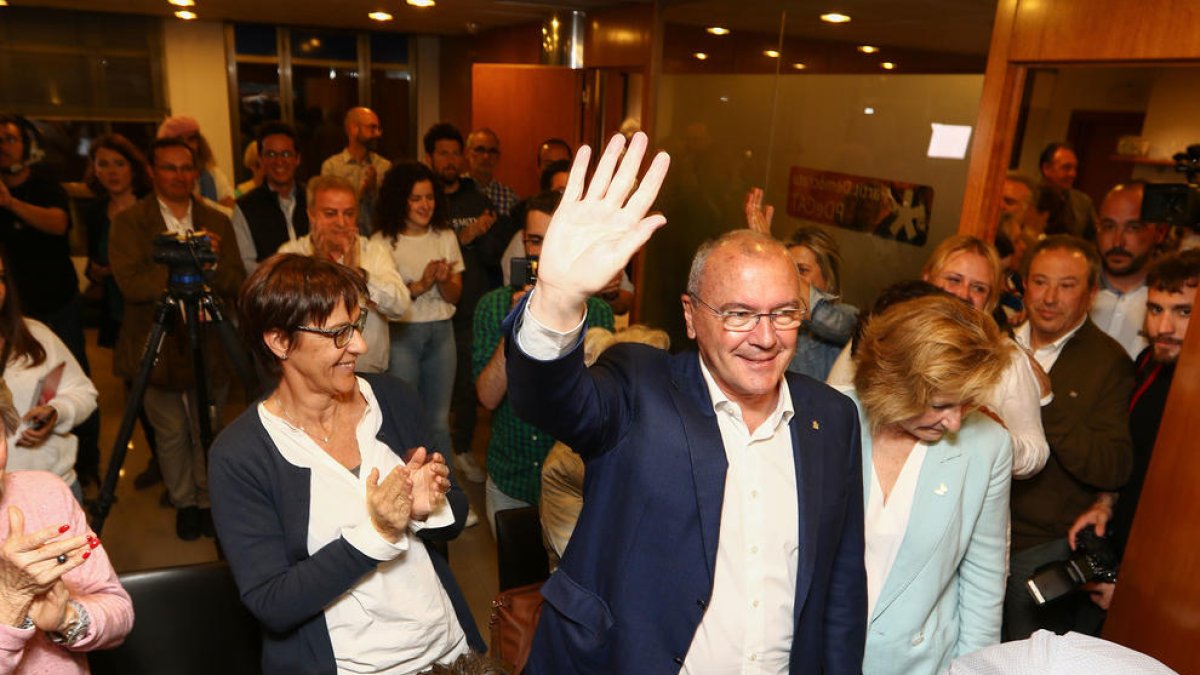 Acceleren els contactes per formar un nou govern abans de dissabte