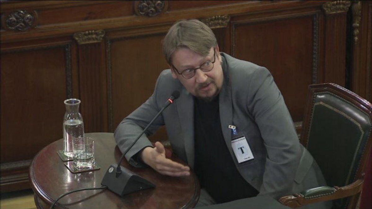 Domènech sobre el 20-S: «El Estado había entrado en una lógica de guerra y el mínimo democrático era movilizarse»