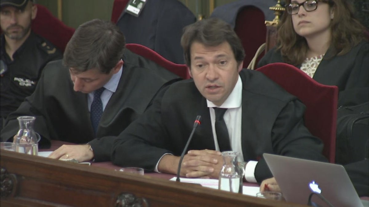 El abogado de Mundó dice que los consellers sabían que el acuerdo del 6 de septiembre no se ejecutaría