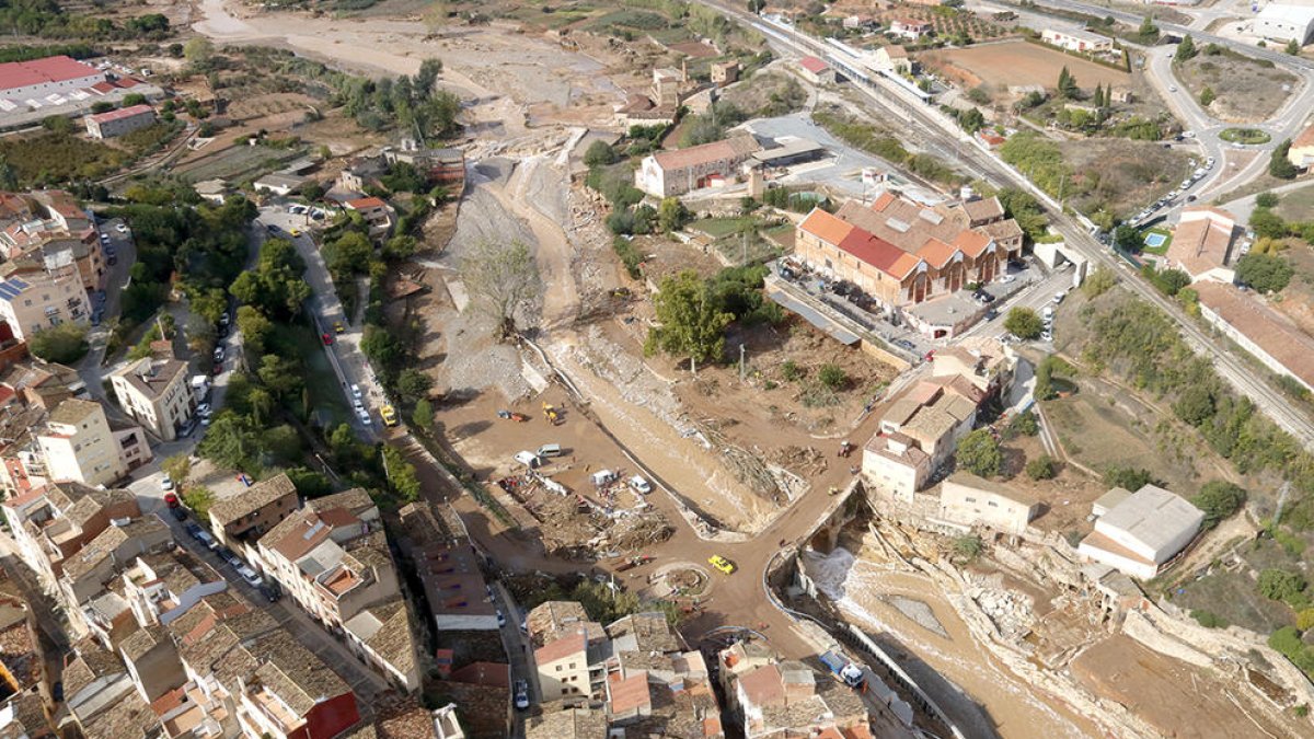 Els bombers no descarten que hi hagi més desapareguts pels aiguats a la zona de la Conca