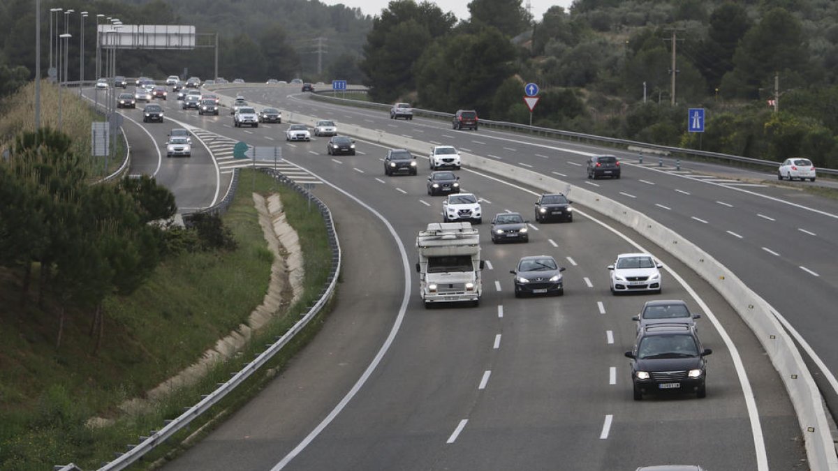 Varios accidentes complican la operación retorno