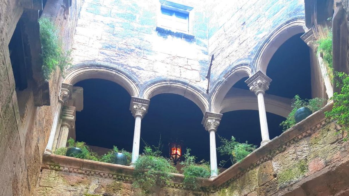 El Castell dels Montserrat d'Altafulla obre per primer cop les seves portes