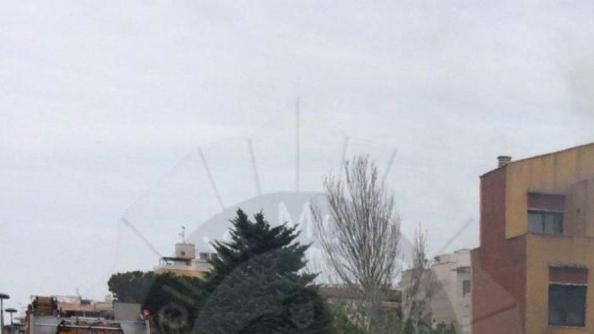 Crema totalment un contenidor al Vendrell
