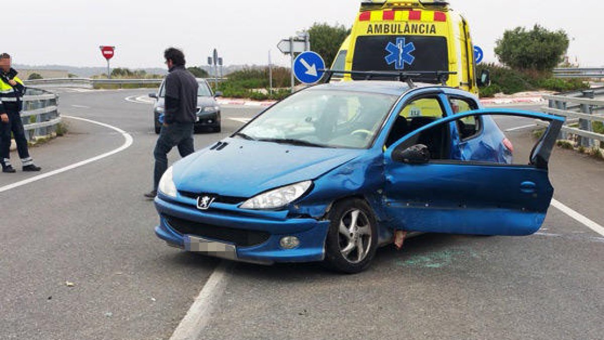 Detenido por provocar un accidente cuando conducía bebido en Vilallonga del Camp