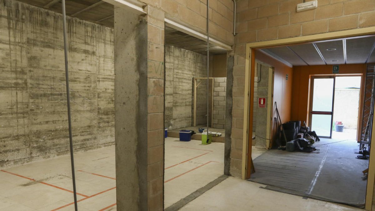 En marxa les obres d'adequació de la nova sala d'activitats al Pavelló Olímpic de Reus