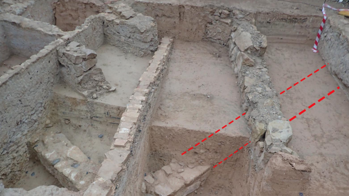 Encuentran restos de un espacio arquitectónico bajo medieval en Ascó