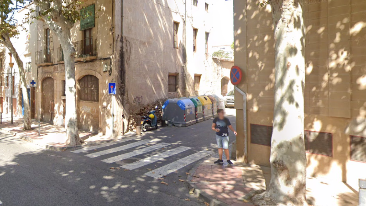 Queman colchones en Valls durante la noche