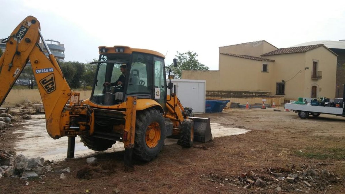 En marcha la construcción de dos nuevos accesos al Museu Molí de les Tres Eres de Cambrils