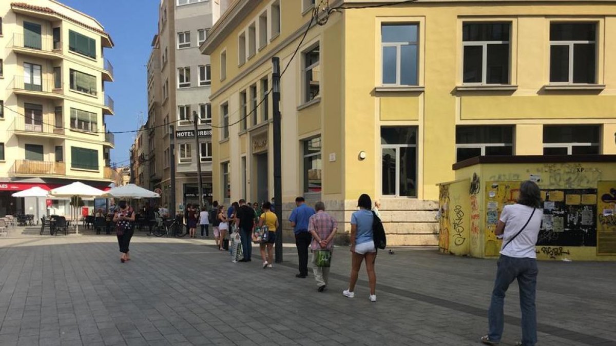 Cierran las oficinas de Correos d'El Corte Inglés por motivos económicos