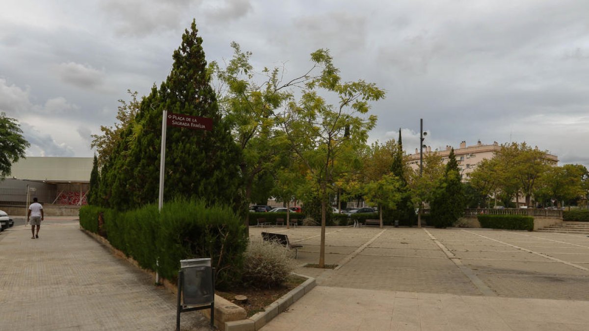 Convertir les places en patis servirà a les escoles per separar l'alumnat