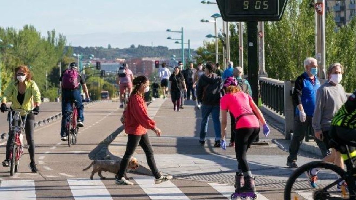 La Moncloa rectifica y permitirá que las terrazas abran a la fase 1 con un aforo del 50%