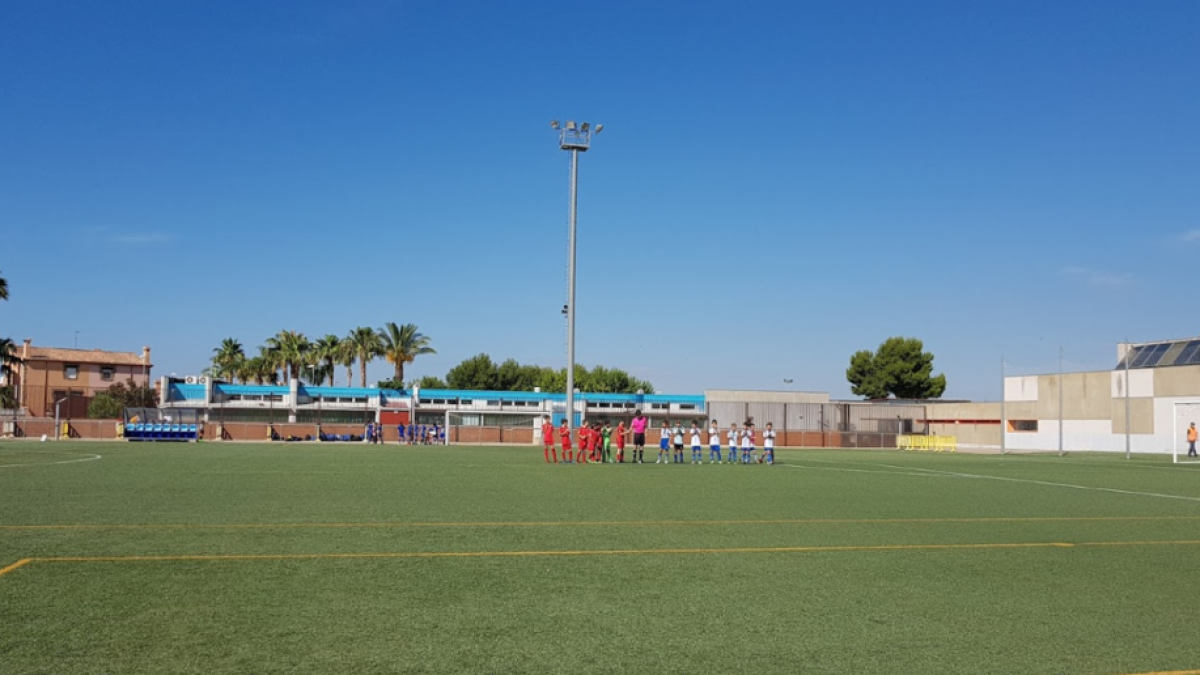 Un partido entre juveniles en Creixell acaba en una gran batalla campal