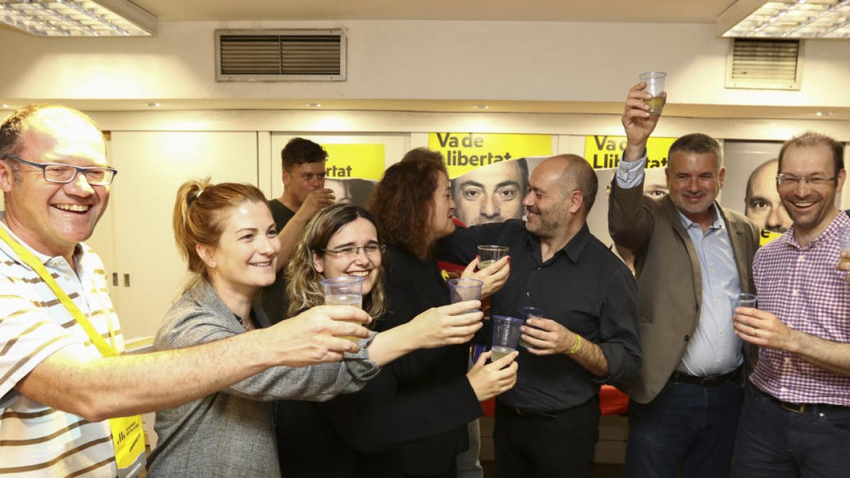 ERC se impone por primera vez en unas elecciones generales en la demarcación de Tarragona con dos escaños