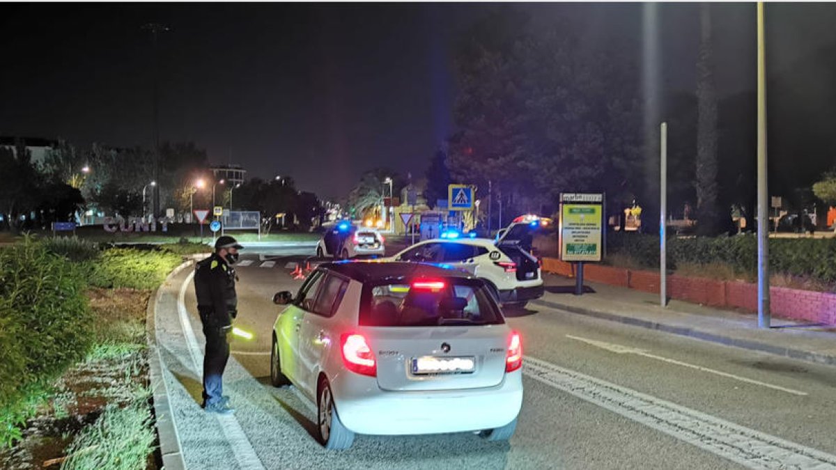 Mossos i agents locals aixequen més de 140 actes pel confinament