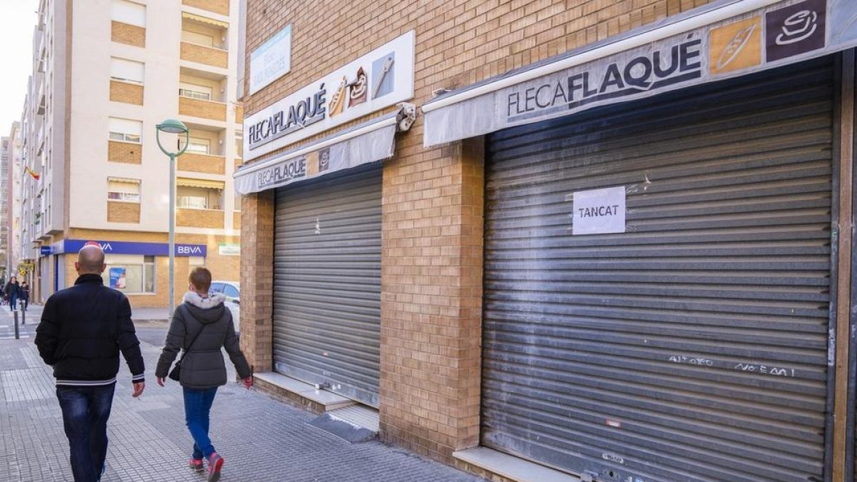 Fleca Flaqué cierra el local de Sant Pere i Sant Pau porque está en proceso de reestructuración
