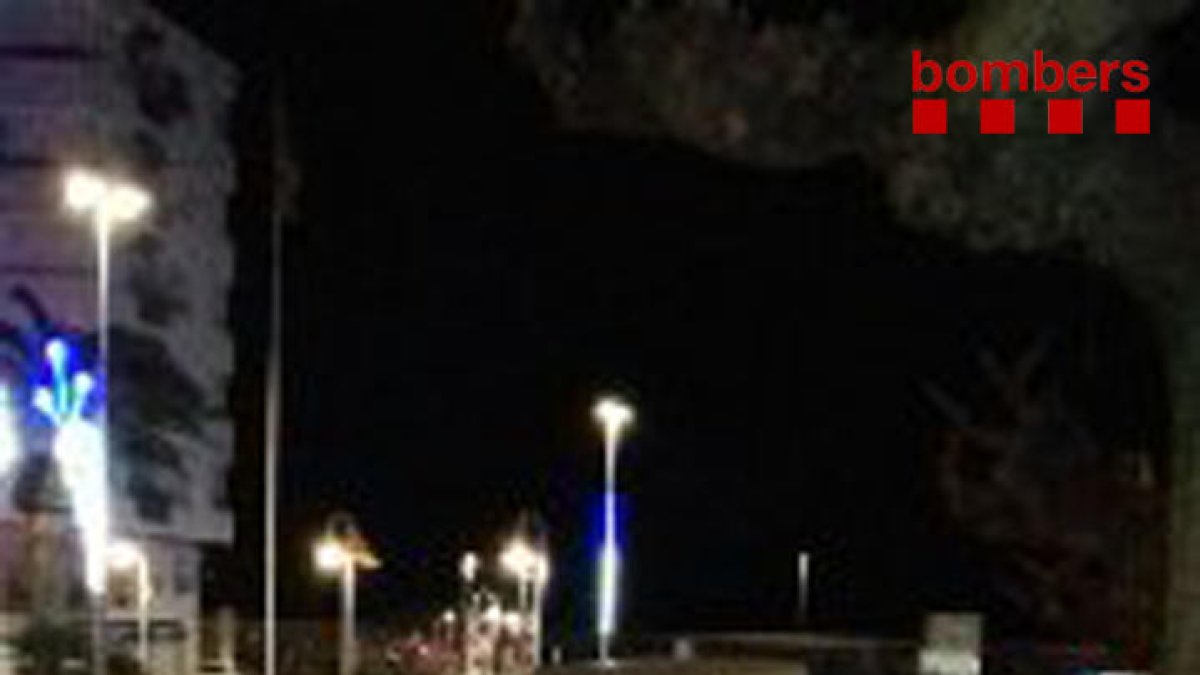 vehículos arrastrado, rotura cañería agua, l'Ampolla