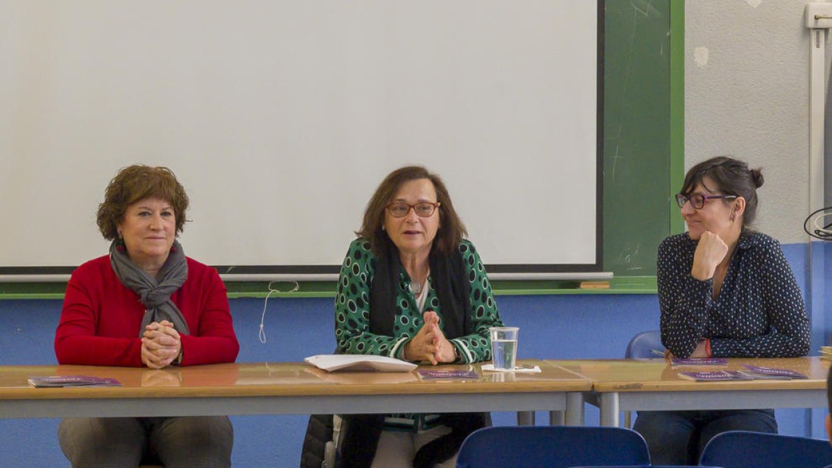 Recullen el fons bibliogràfic de la historiadora Montserrat Duch en un llibre