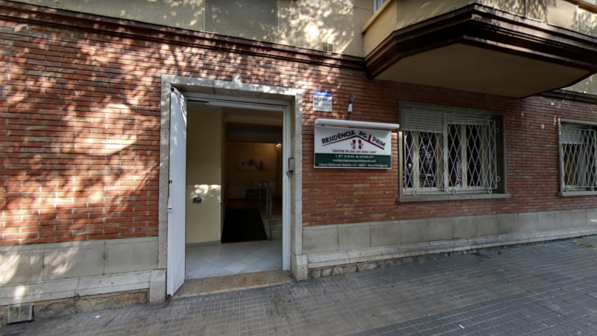 Salut detecta 32 usuaris positius a la residència Passeig Prim de Reus