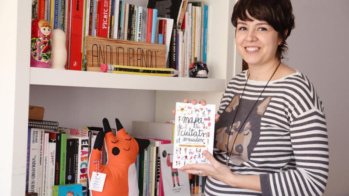 La il·lustradora tarragonina Elisabet Díez tanca andaluplandu