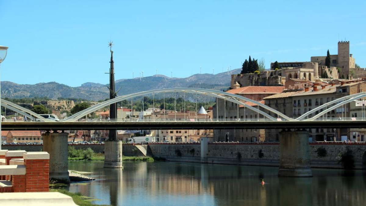Capilla, sobre el monumento franquista de Tortosa: «Tiene los días contados»